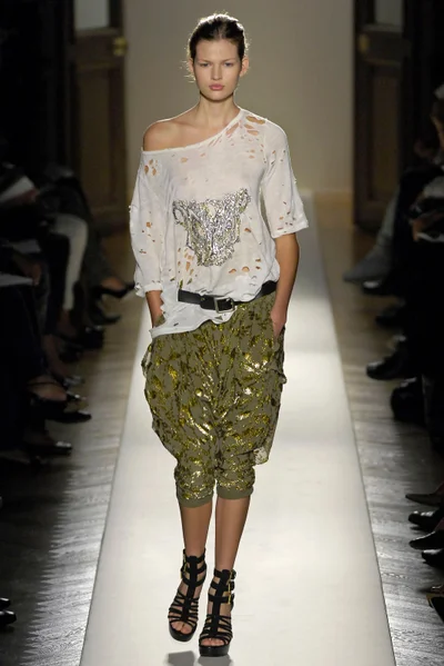 Look 7